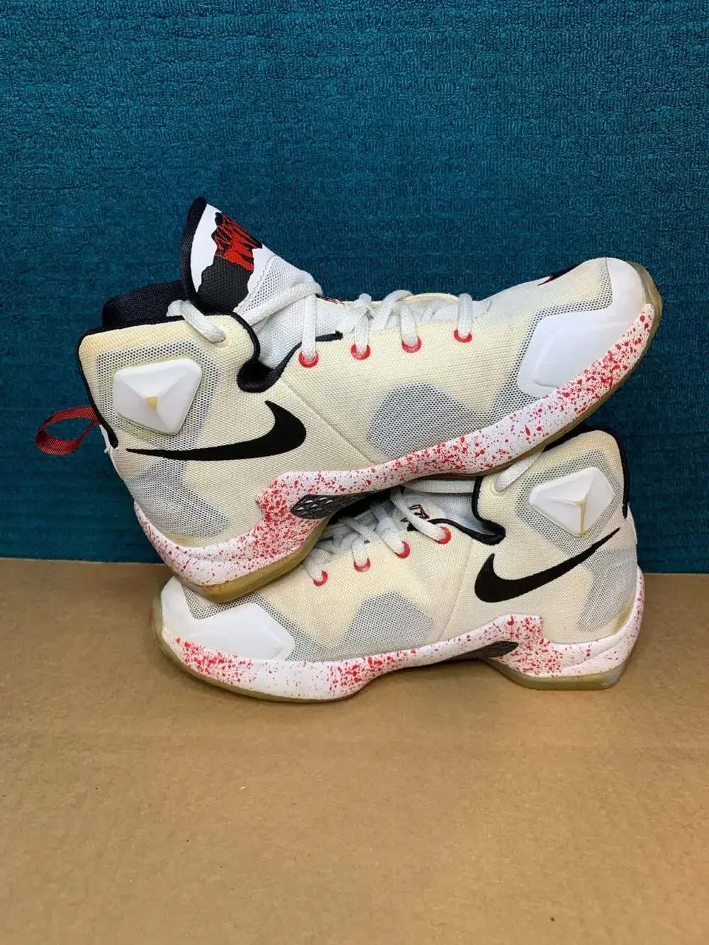 Lebron James Friday The 13th Size 5Y